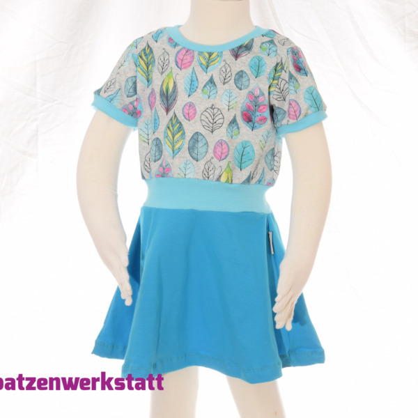 Kleid Blätter Federn