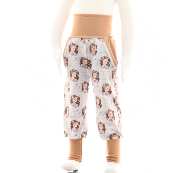 Kinderhose mit Taschen